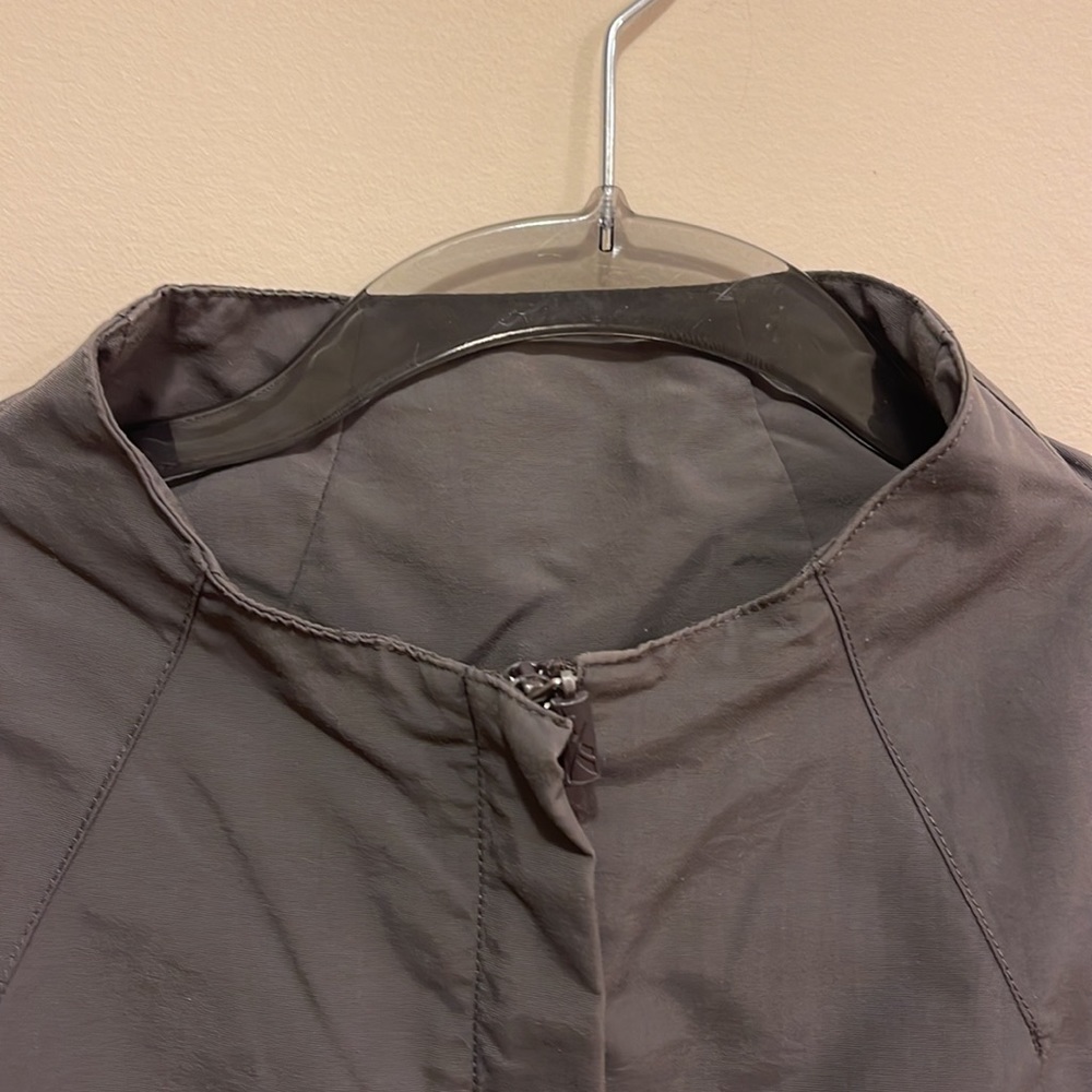 Reebok jacket size M - Picture 2 of 8